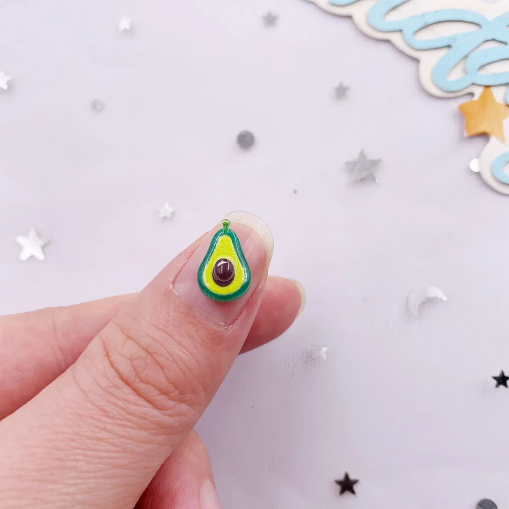 ミニカラフル樹脂かわいいアボカドキウイ、オレンジコーンフルー - Art And Craft Vegetable のレビューと価格